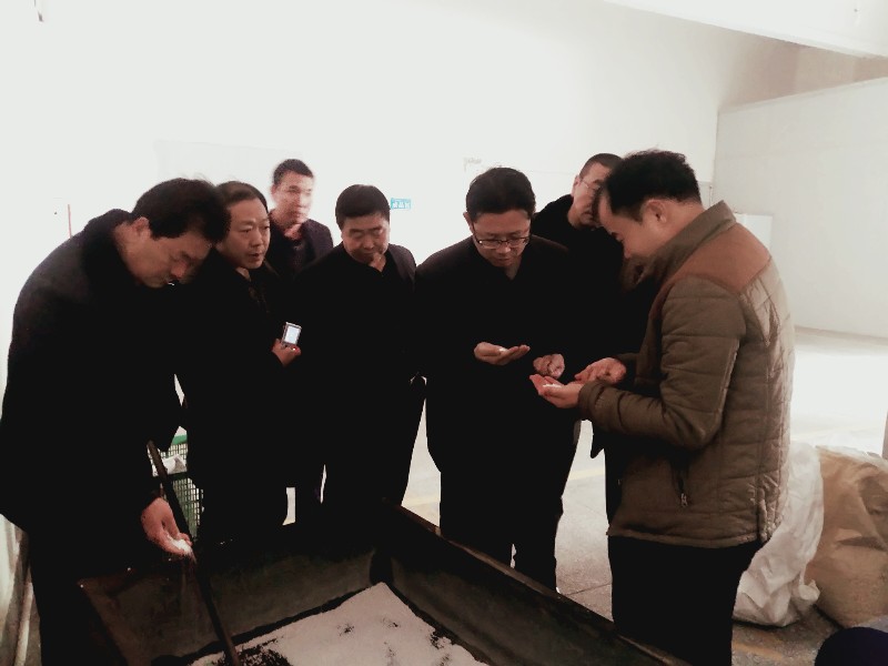 微信图片_20171227112112_副本.jpg
